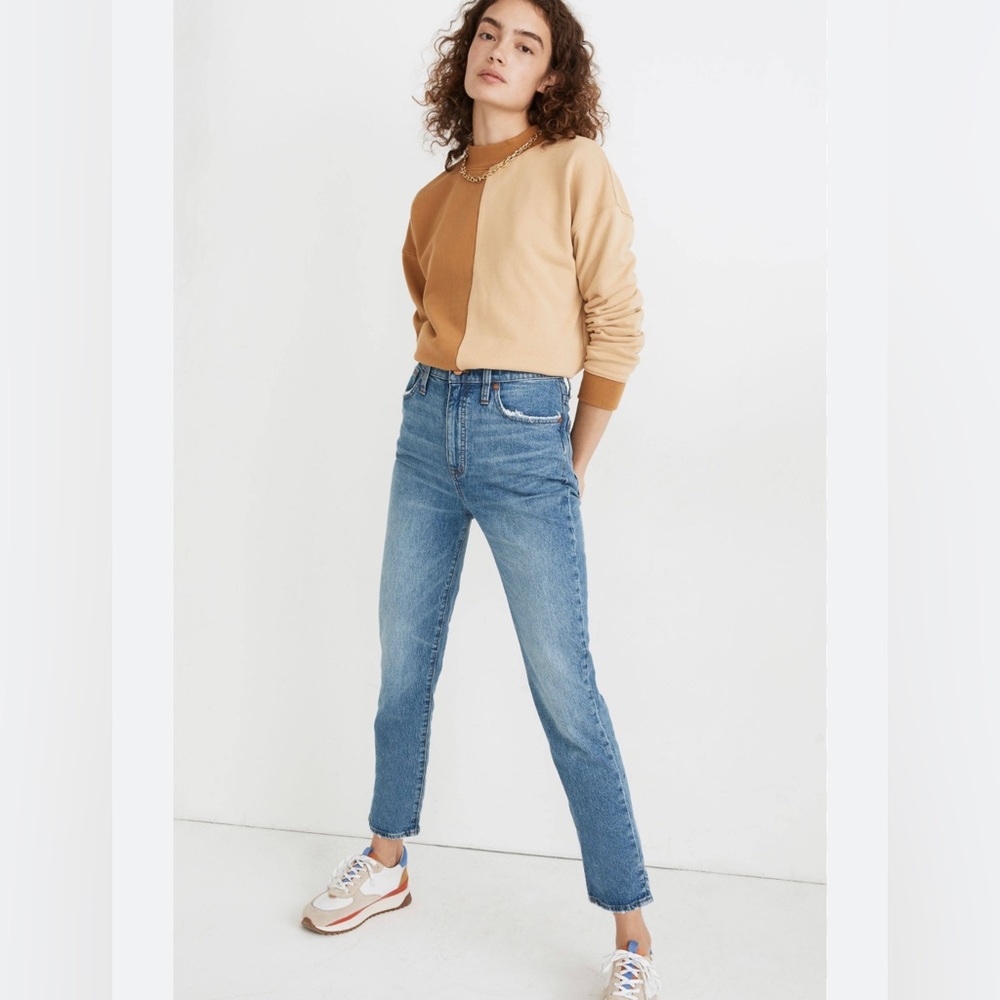 Madewell Classic Straight Jean in Nearwood Wash
